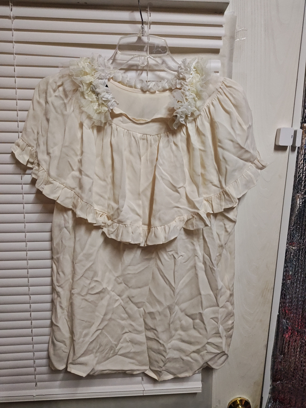Anthropologie Ruffian Women’s Cream Ruffle-Trim Floral Collar Blouse